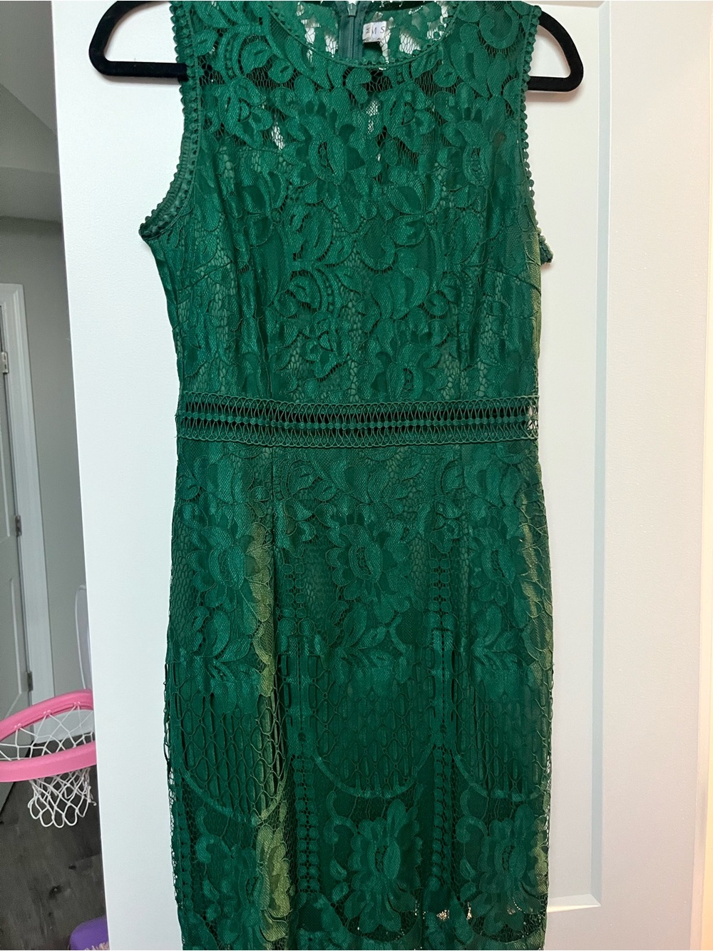 Emerald Lace Sleeveless Midi Dress - Elegant Women's Occasion Dress